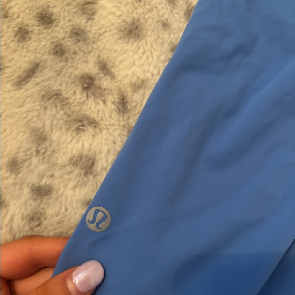 Lululemon pants - Picture 2 of 2
